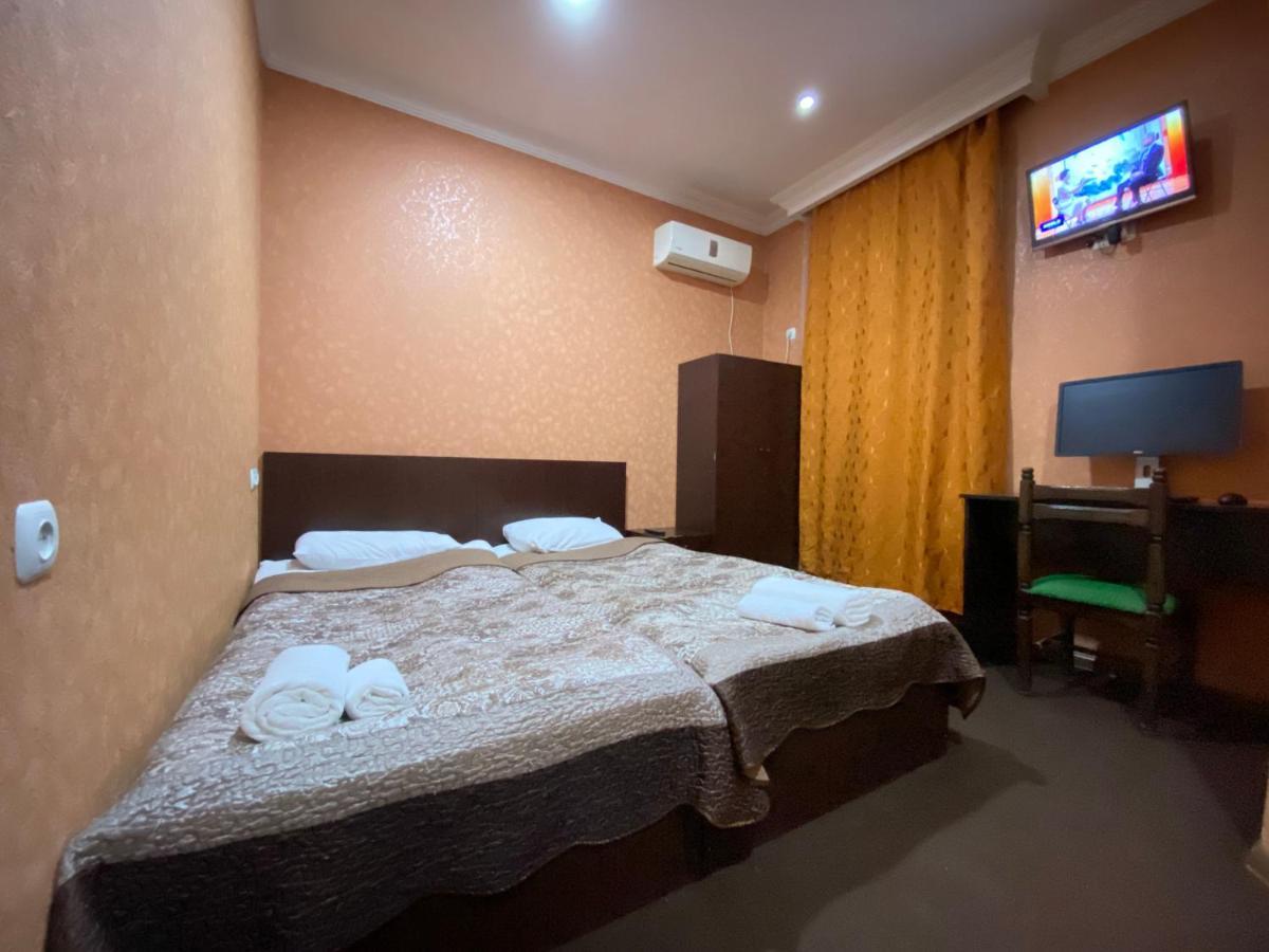 Hotel Shalimar Tbilisi Esterno foto