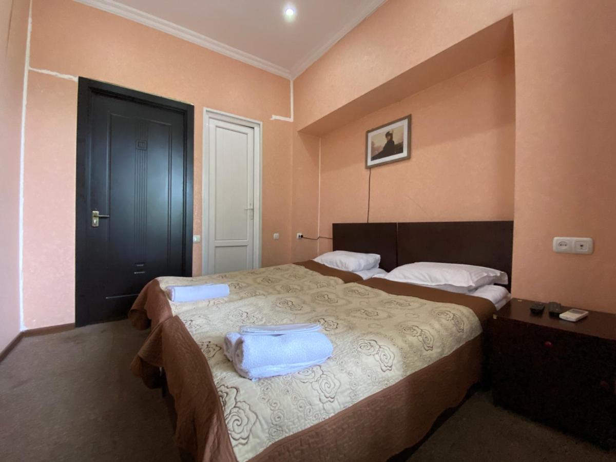 Hotel Shalimar Tbilisi Esterno foto