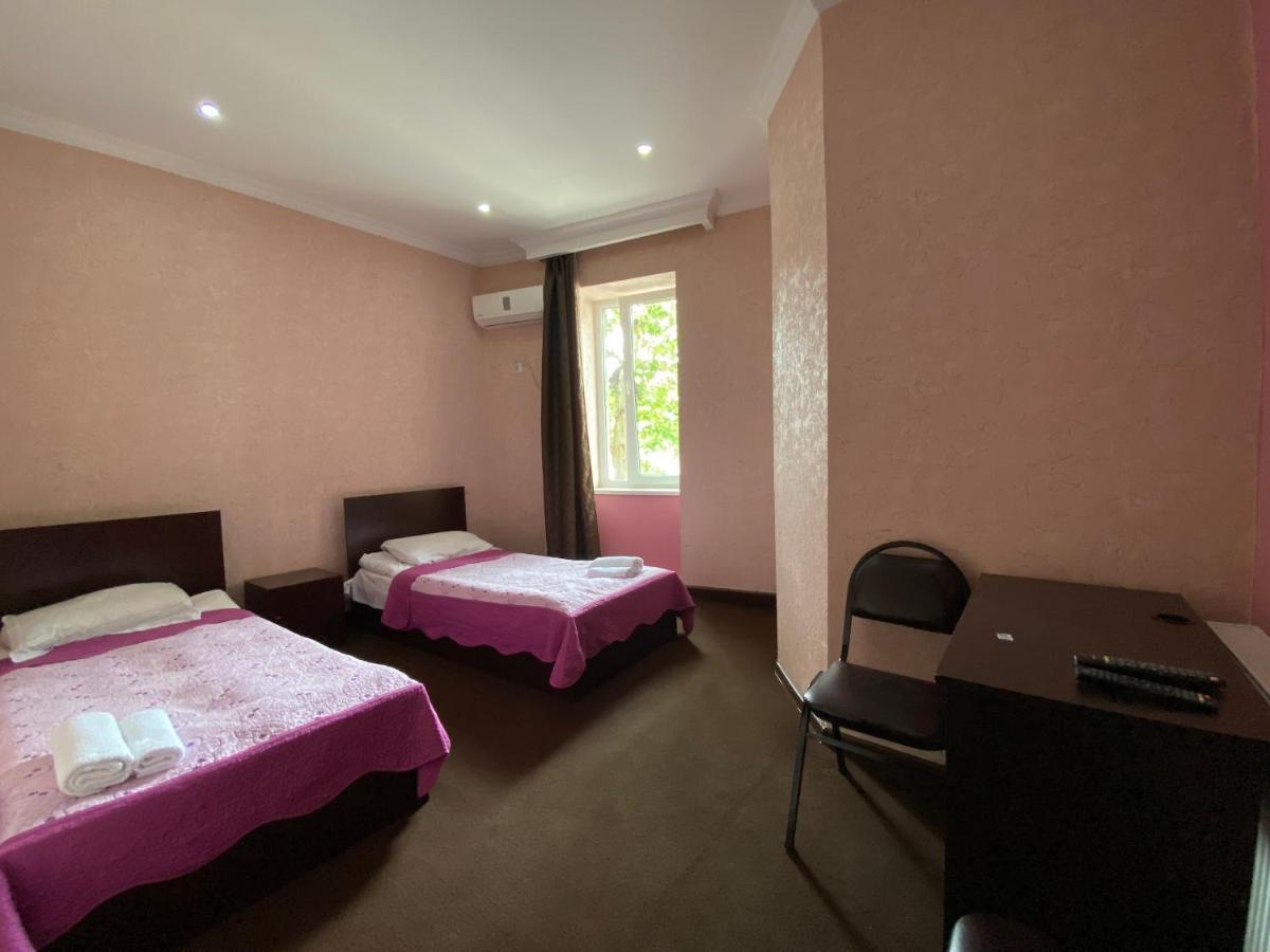 Hotel Shalimar Tbilisi Esterno foto