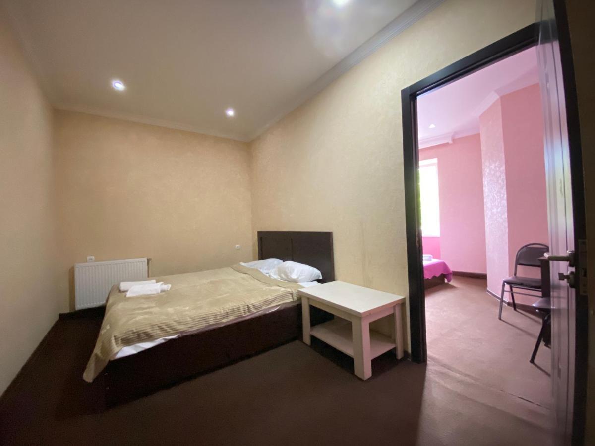 Hotel Shalimar Tbilisi Esterno foto