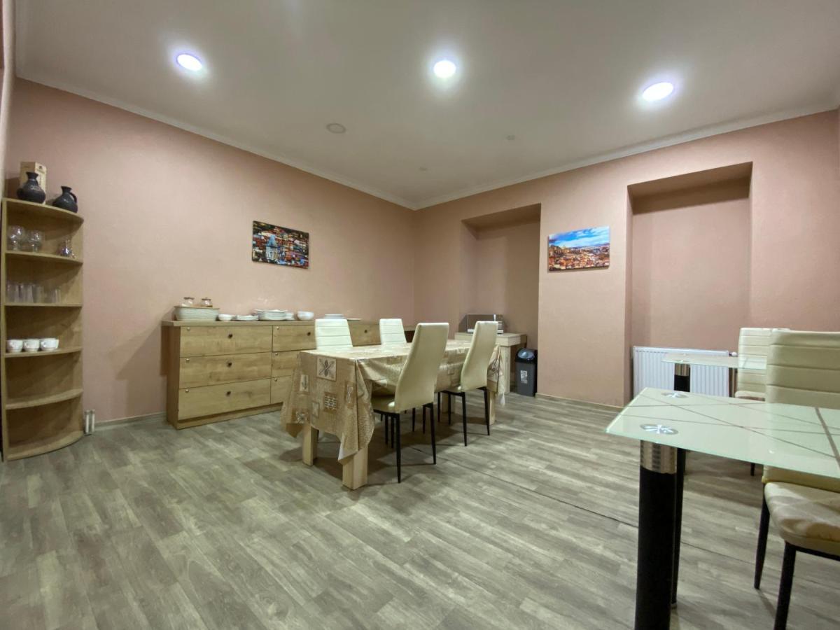 Hotel Shalimar Tbilisi Esterno foto